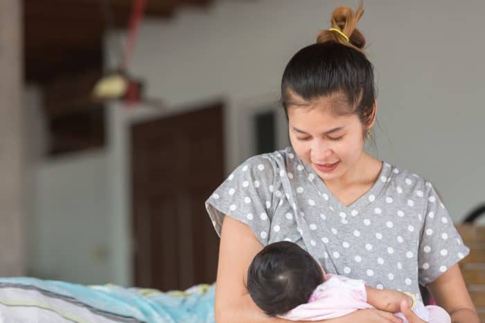 puting susu lecet saat menyusui